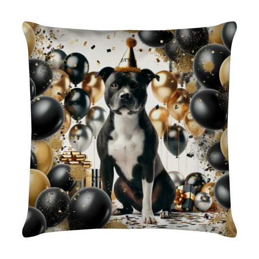 Kissen "Staffordshire - Geburtstag" Weiß – hunde-shirt.de