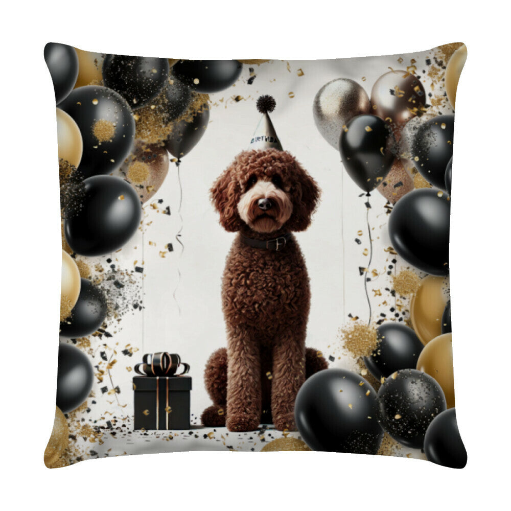 Kissen "Labradoodle braun - Geburtstag" Weiß – hunde-shirt.de